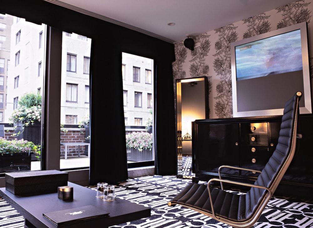 Night Hotel By Sb At Times Square New York Bagian luar foto