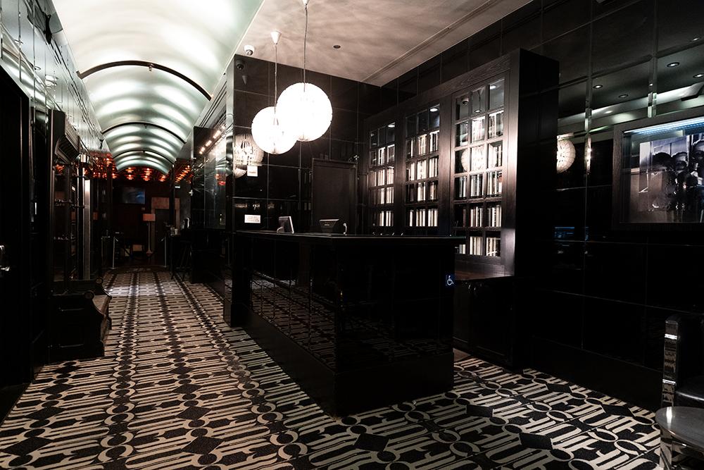 Night Hotel By Sb At Times Square New York Bagian luar foto