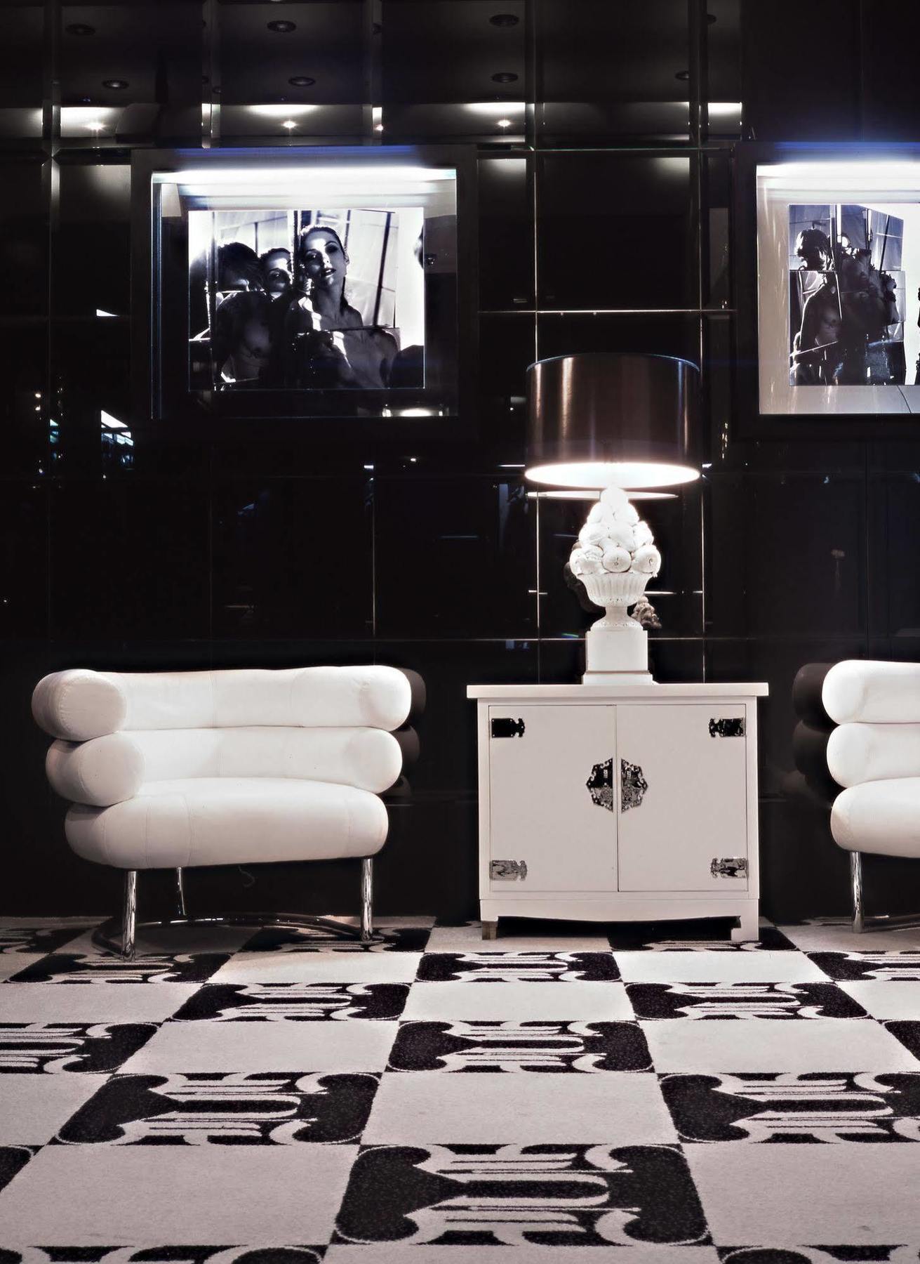 Night Hotel By Sb At Times Square New York Bagian luar foto