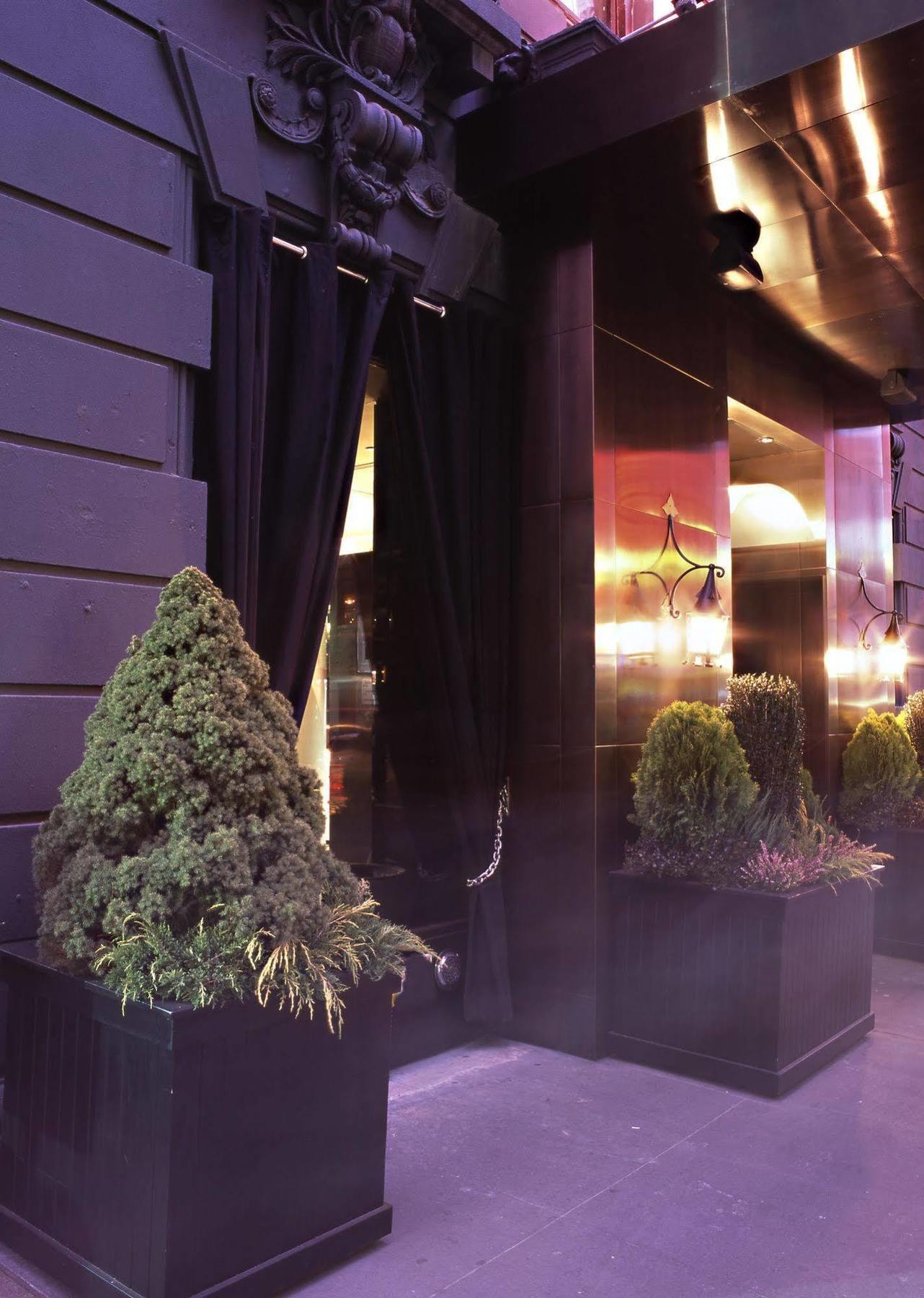 Night Hotel By Sb At Times Square New York Bagian luar foto