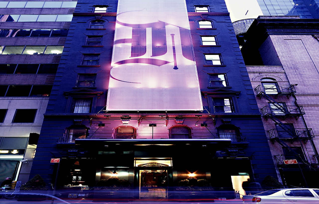 Night Hotel By Sb At Times Square New York Bagian luar foto